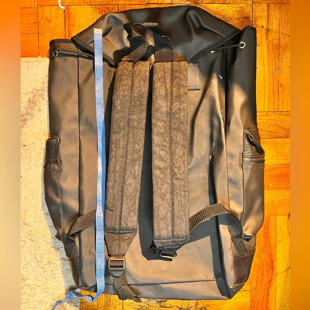 Perry ellis water resistant large backpack
